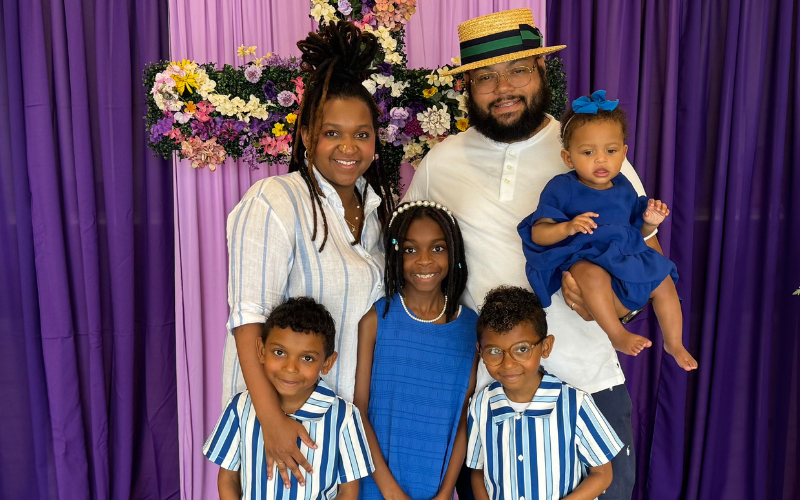 Kennedy with her family, including kids Karter Rose, Christopher, Kade, and Kylo
